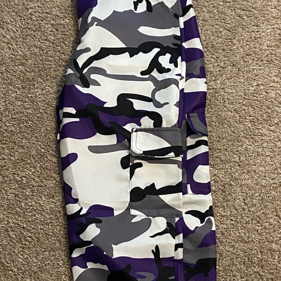 Cargo Camo Pant SOLD - Picture 3 of 3